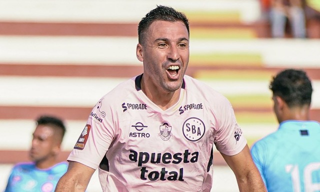 9 | P. Bueno | Sport Boys | Goles: 10.