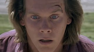 Netflix: la película de ciencia ficción de los 90 sobre criaturas extrañas con Kevin Bacon  