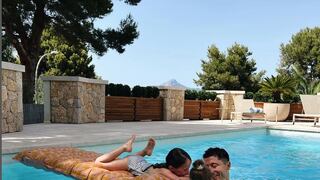 ¿Vacaciones cerca del nuevo club? Robert Lewandowski se relaja con su familia en España