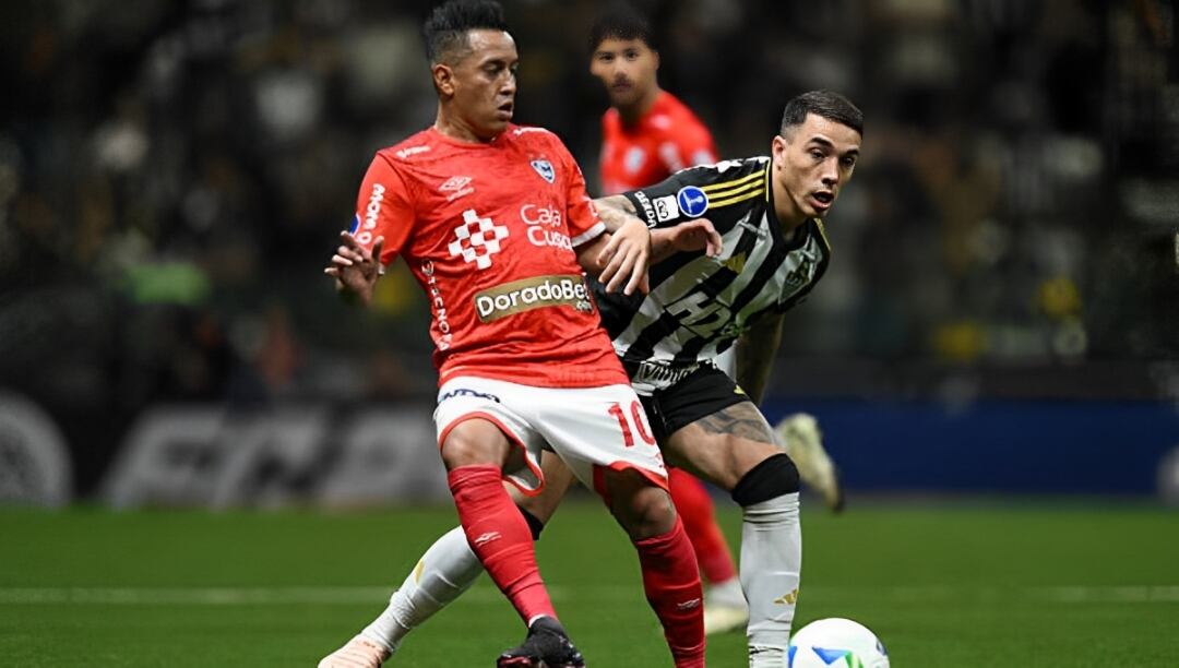 Christian Cueva fue clave para que Cienciano clasifique a los octavos de final de la Copa Sudamericana. (Foto: Getty Images)