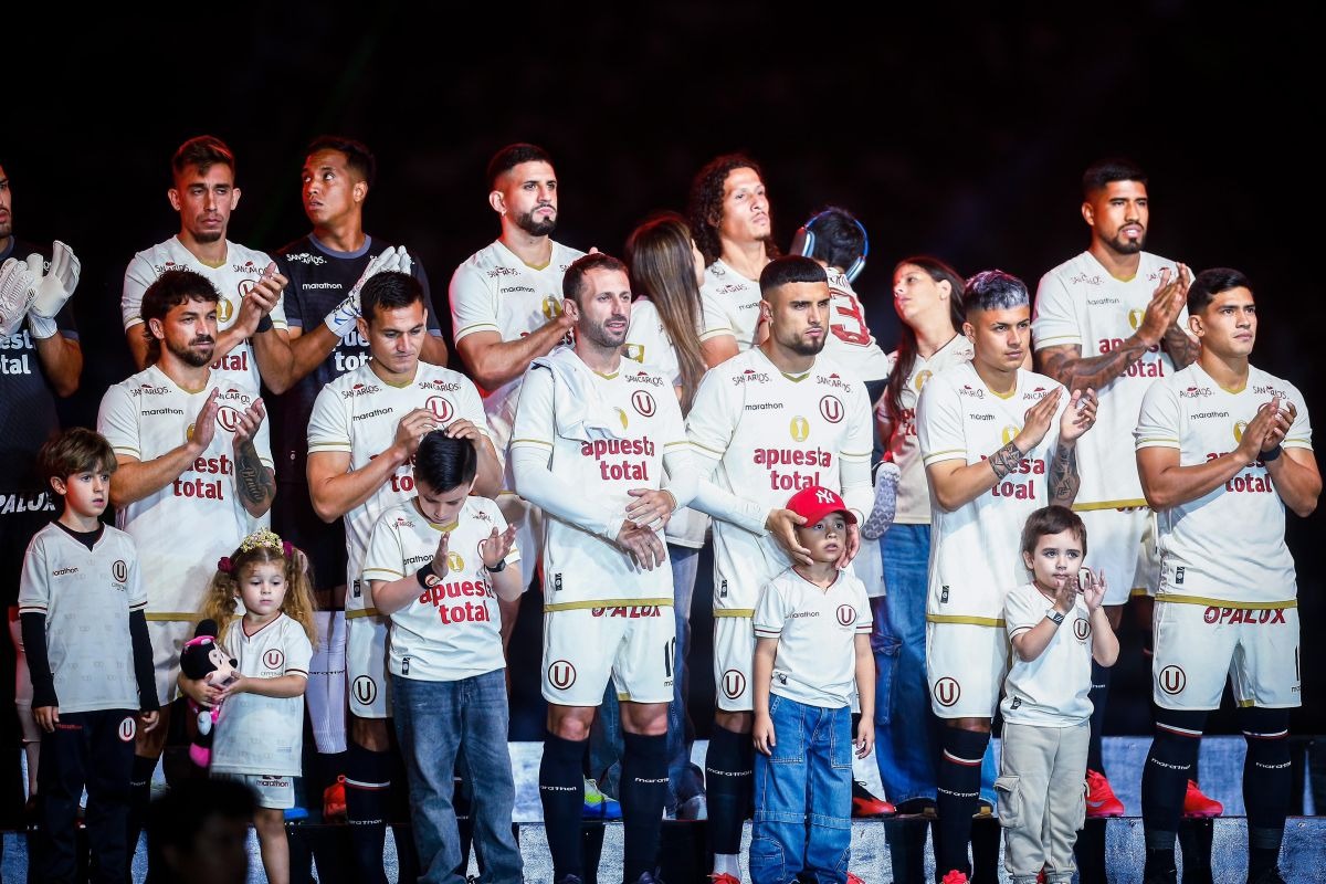Universitario vs. Panamá en partido por la Noche Crema. (Foto: Jesús Saucedo/GEC)