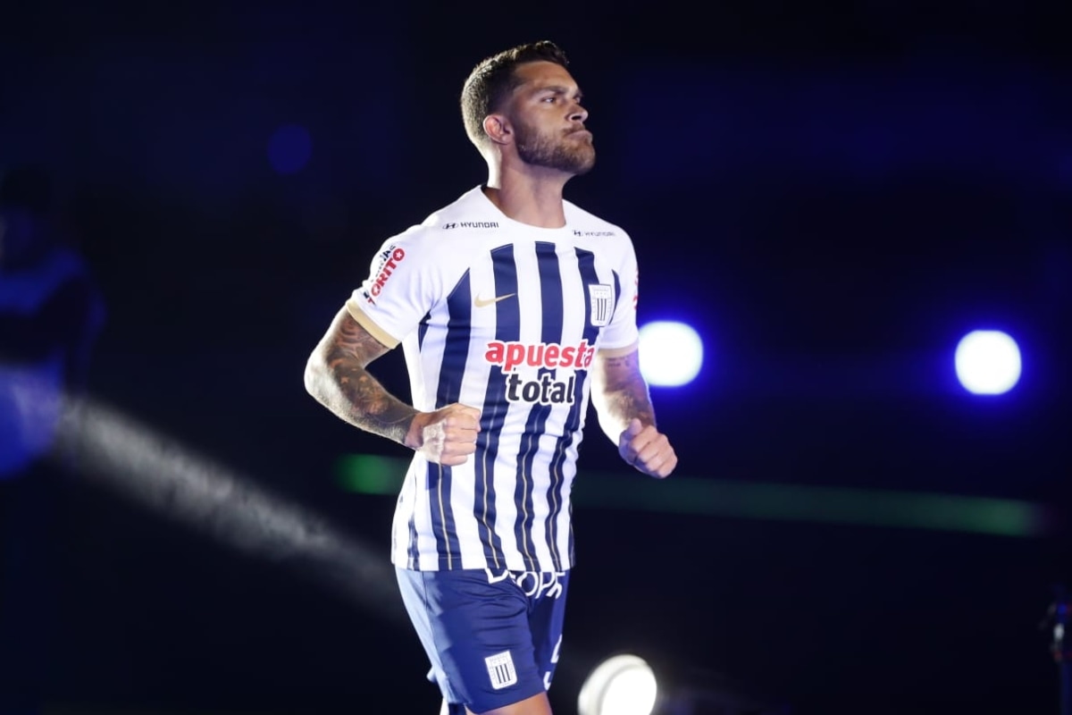 Adrián Arregui, el revulsivo pulmón de Alianza Lima que contagia y juega con el corazón. (Foto: GEC)