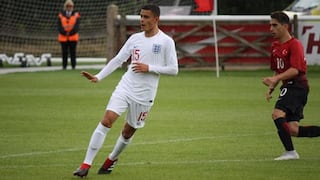 Disminuyen las opciones: Alexander Robertson fue convocado por la Sub-17 de Inglaterra