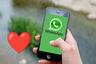 Cuáles son los emojis de WhatsApp que puedes enviar por el Día de San Valentín 2024
