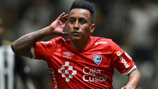Christian Cueva tiene contrato con Cienciano hasta el 30 de junio. (Foto: Getty Images)