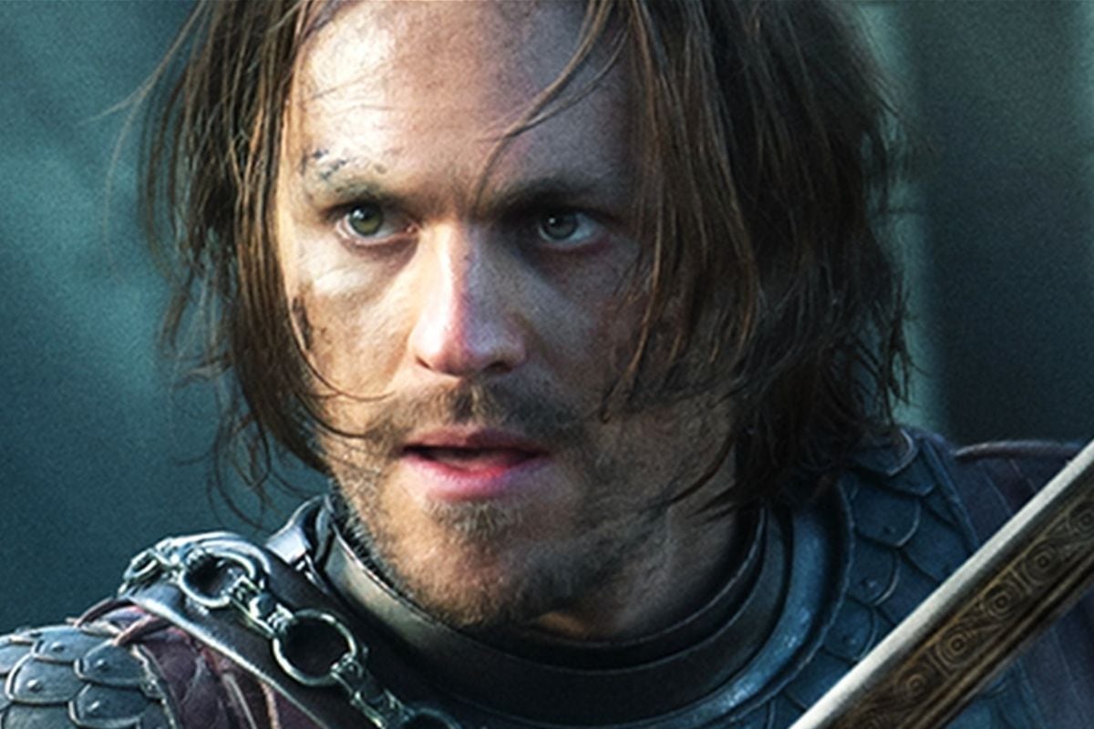 Charlie Vickers interpreta a Sauron, quien estuvo oculto bajo la identidad de Halbrand en la serie “El señor de los anillos: Los anillos de poder” (Foto: Amazon Studios)