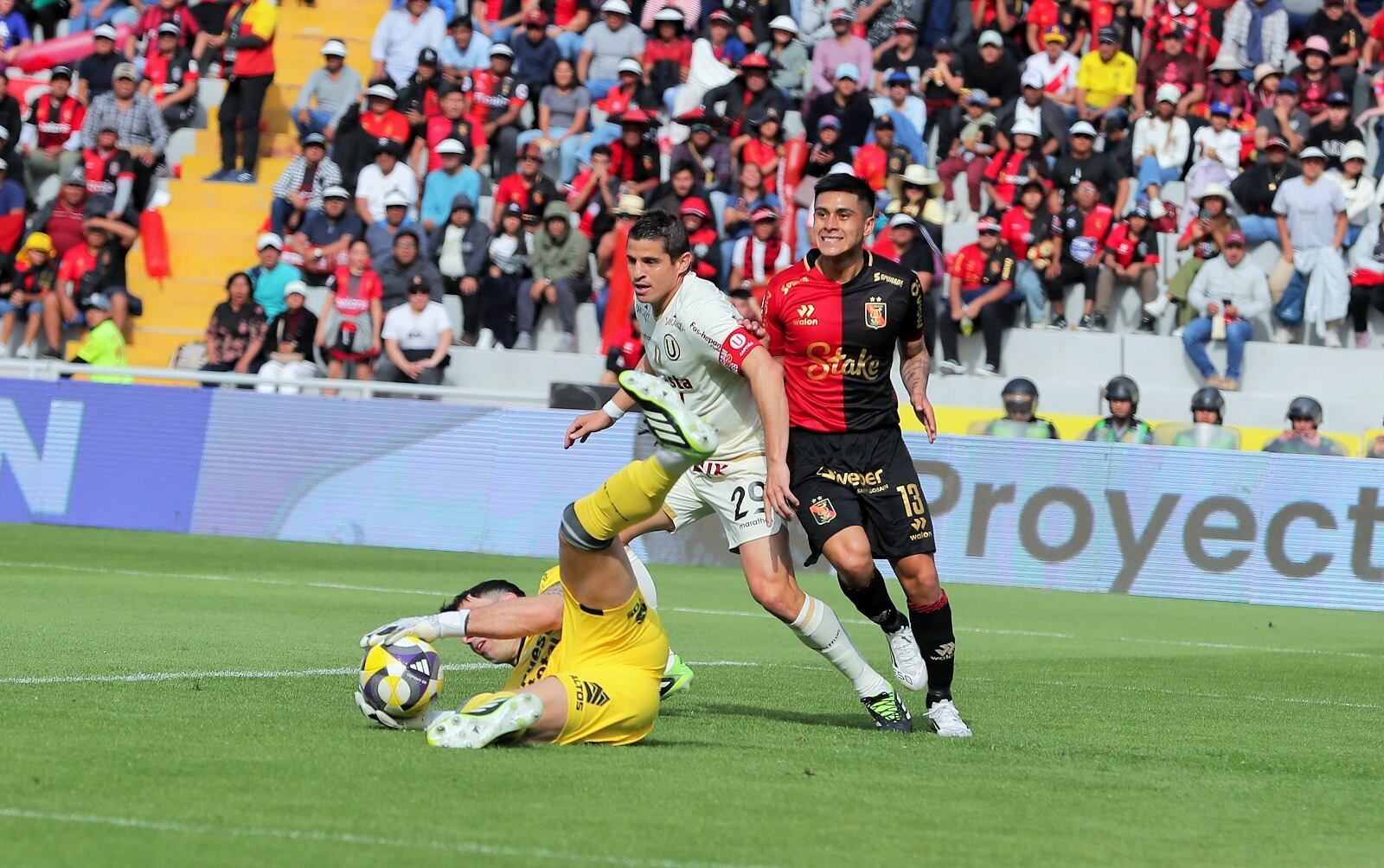 Melgar no pudo con Universitario en Arequipa. (Foto: GEC)