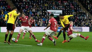 Se sacó a dos y le pegó de zurda: así fue el buen gol de Carrillo con Watford por FA Cup [VIDEO]