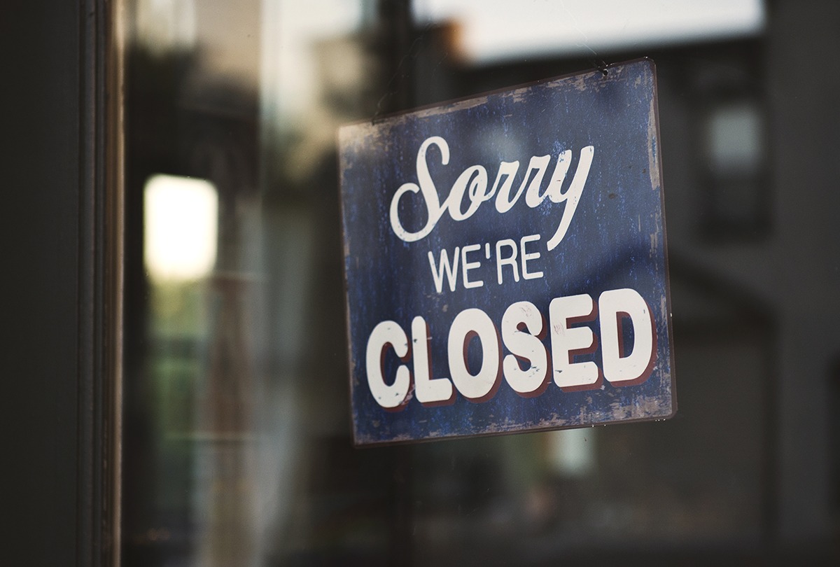 Conoce la empres que cerrará todas sus tiendas en Estados Unidos debido a la inflación. (Foto: Freepik)