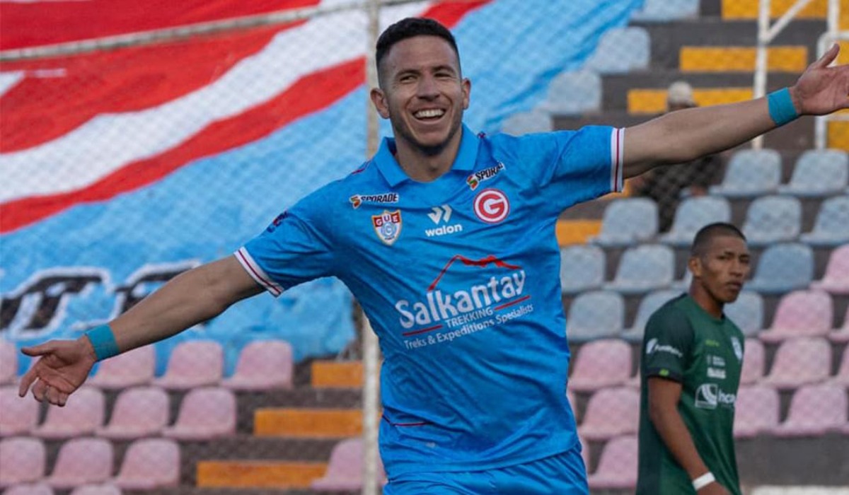 Adrián Ugarriza marcó un doblete en Deportivo Garcilaso vs. Orense. (Foto: Deportivo Garcilaso)