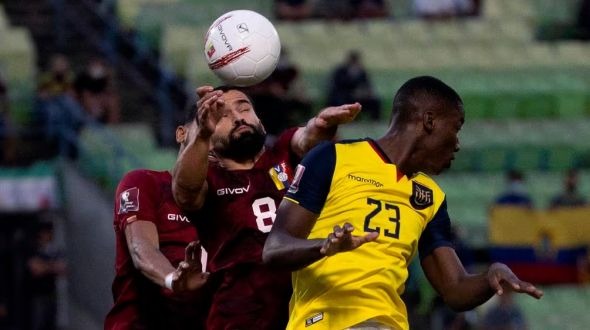 Venezuela y Ecuador se enfrentan por la fecha 5 de las Eliminatorias 2026. (Foto: EFE)