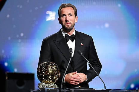 Resumen extendido de la gala del Balón de Oro 2026: video de cómo fue premiado Harry Kane