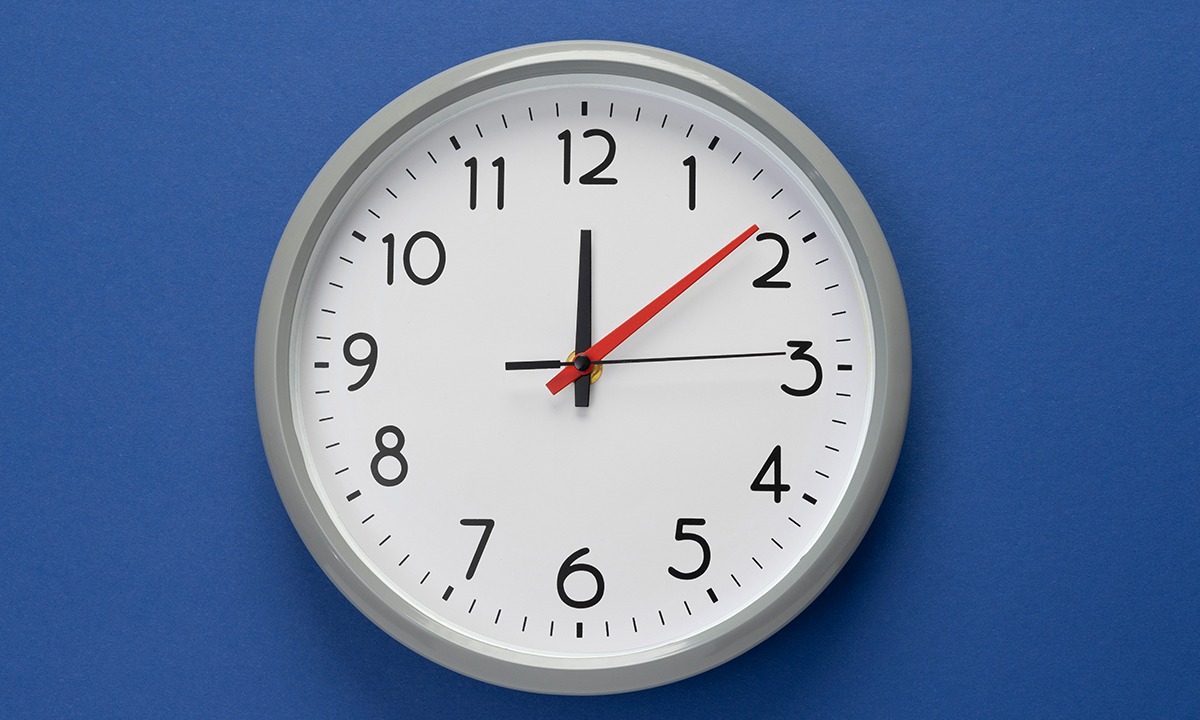 Conoce el día que ocurre el cambio de horario en Estados Unidos. (Foto: Freepik)