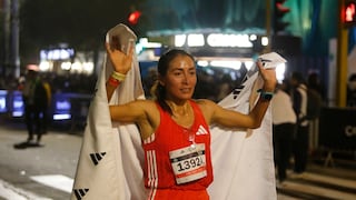 Estudiaba Derecho de noche, entrenaba al amanecer y ganó los 21K de Lima tras meses sin correr: la historia de Thalia Valdivia