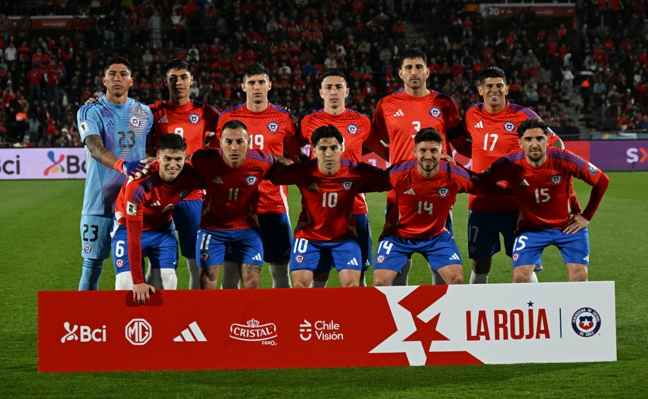 Chile no la pasa bien las Eliminatorias 2026. (Foto: AFP)