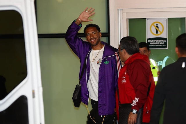 Pedro Gallese arribó a la capital del país para unirse a la Selección Peruana. (Foto: Jesús Saucedo / @photo.gec)