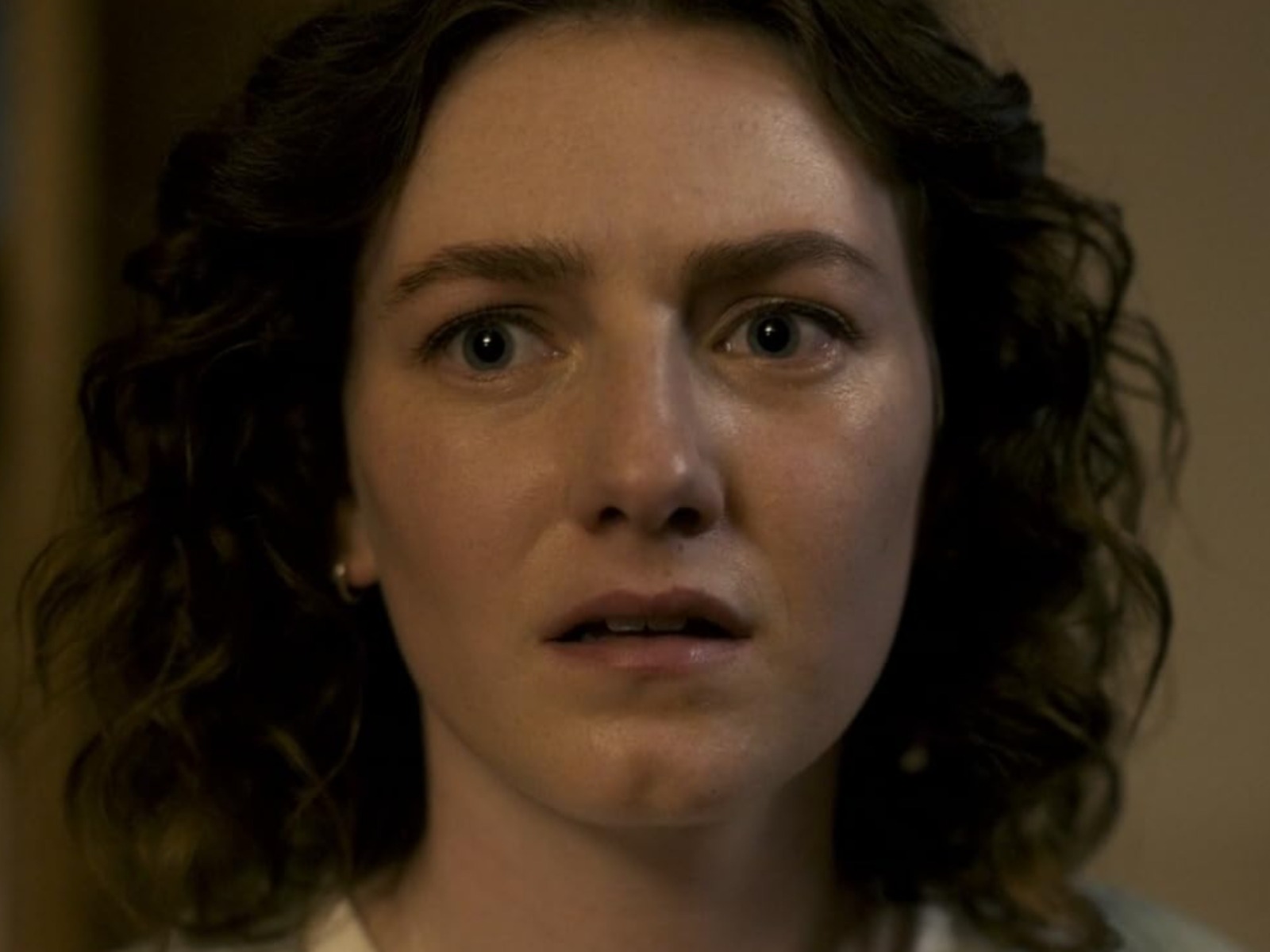 La película de terror, disponible en Amazon Prime Video, tiene una duración de 94 minutos y se basa en una experiencia real del director (Foto: A24)