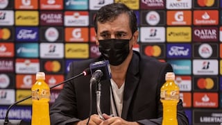 Tras clasificar a Fase 2: Fabián Bustos, DT de Barcelona, se refirió al choque ante la ‘U’