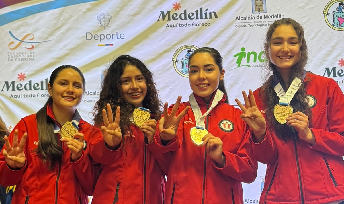 Perú se corona tricampeón sudamericano de Florete femenino juvenil en Medellín 2026.