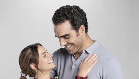 Alejandra Robles Gil y Marcus Ornellas son los protagonistas de "Eternamente amándonos" (Foto: TelevisaUnivision)