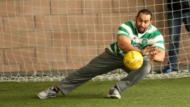 WWE: Sheamus y Rusev jugaron fútbol en el mítico Celtic Park