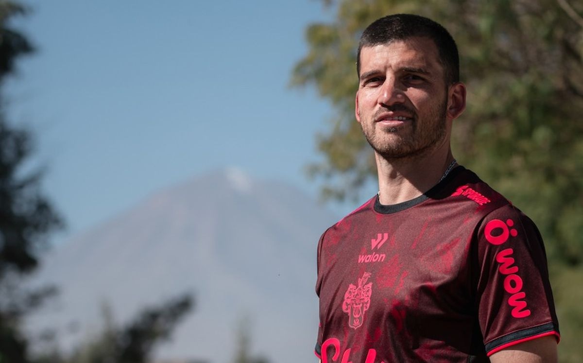 Bernardo Cuesta es el goleador histórico de Melgar. (Foto: FBC Melgar)