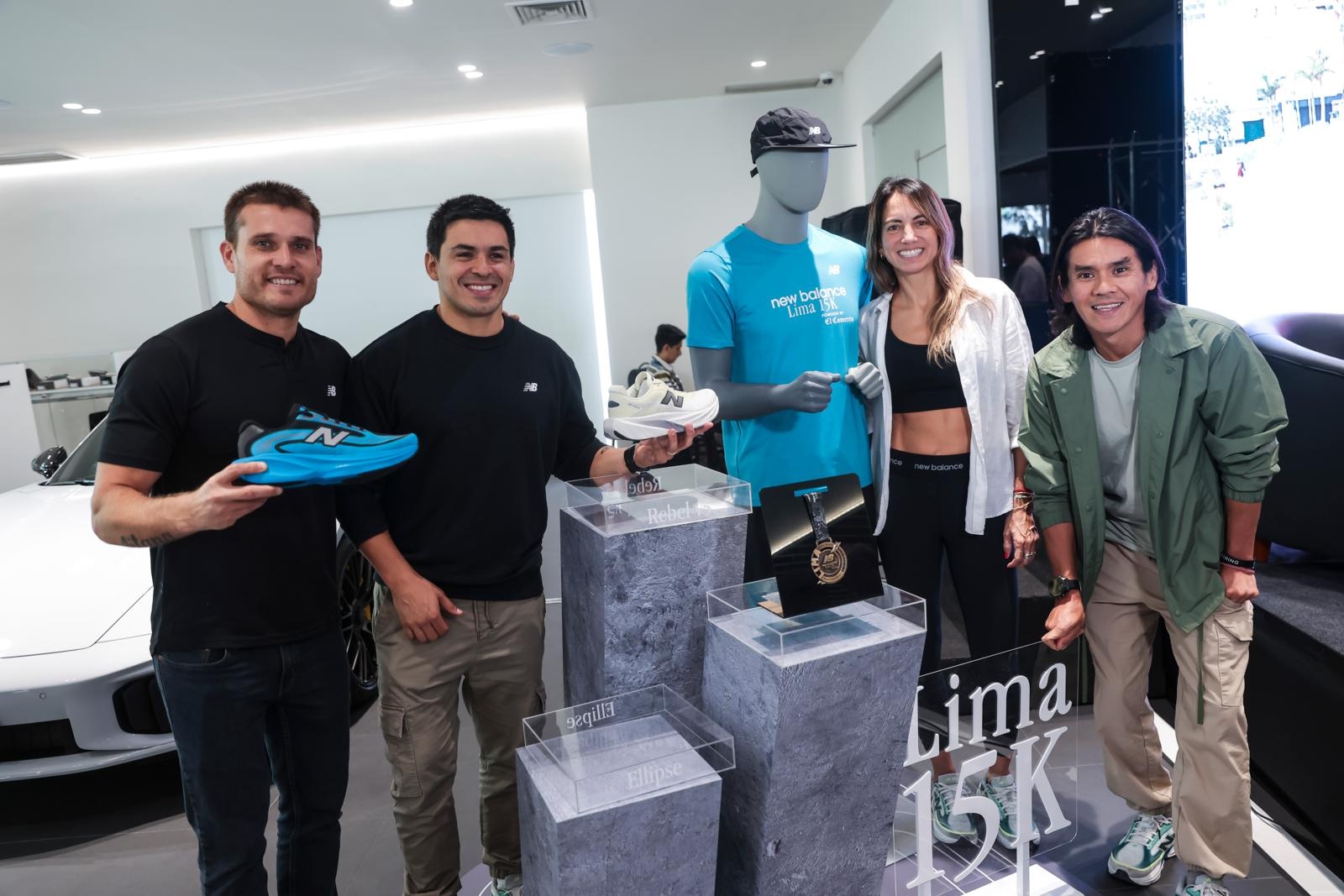 En medio de gran expectativa se develó la indumentaria que utilizarán los corredores el próximo domingo 5 de julio. (Foto: Joel Alonzo - El Comercio)