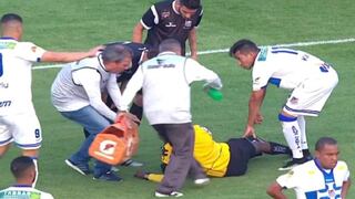 Inexplicable y triste lesión: árbitro brasileño se fracturó el tobillo sin que nadie lo tocara