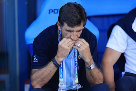 Fue bicampeón con Alianza Lima y volverá a Paraguay: el nuevo equipo de Gustavo Costas