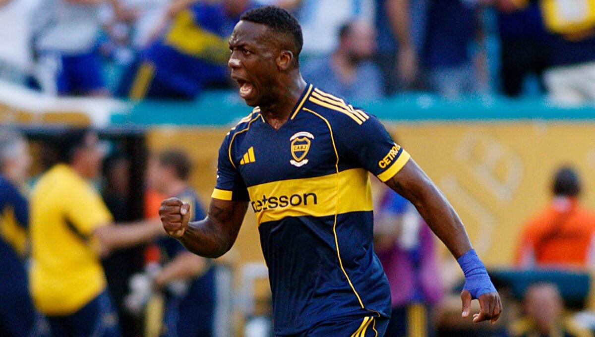 Luis Advíncula. (Foto: Getty Images)