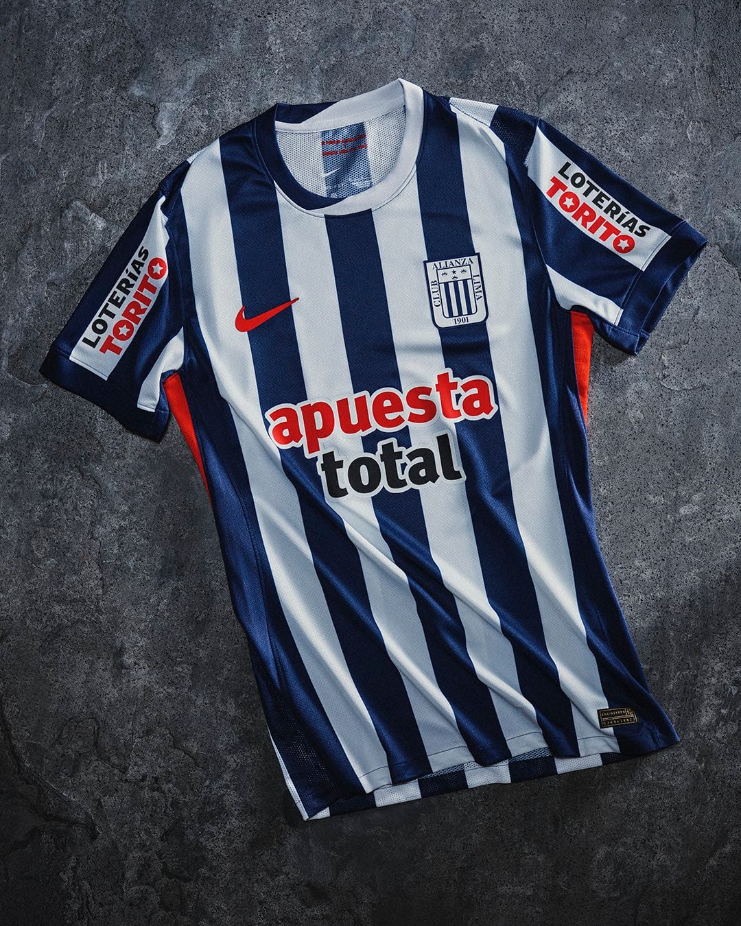Alianza Lima presentó el diseño de su camiseta para el 2026. (Foto: Alianza Lima)