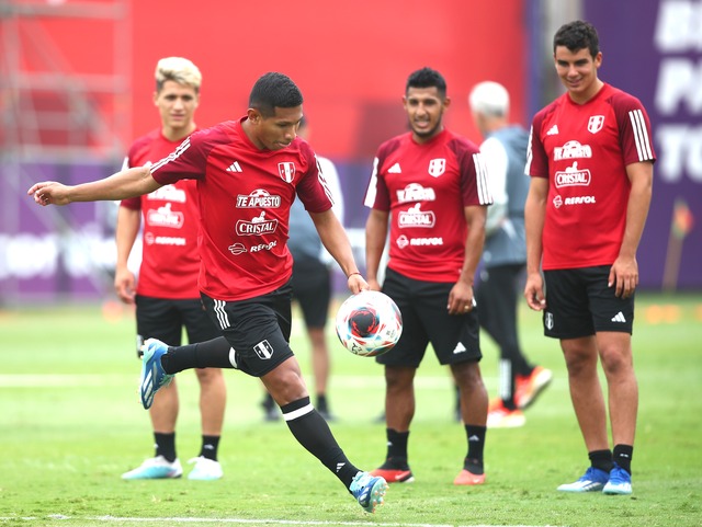 Las mejores postales del entrenamiento de Perú pensando en Eliminatorias. (Foto: FPF)