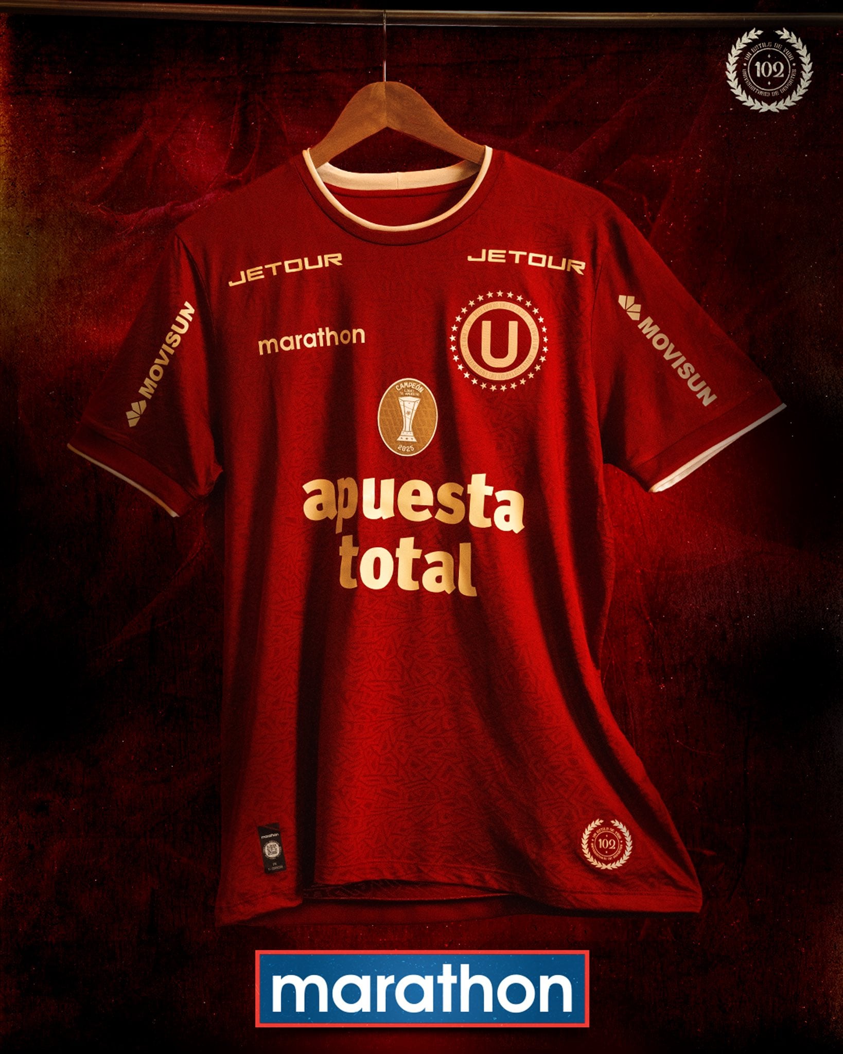 Universitario presentó su camiseta conmemorativa por los 102 años.