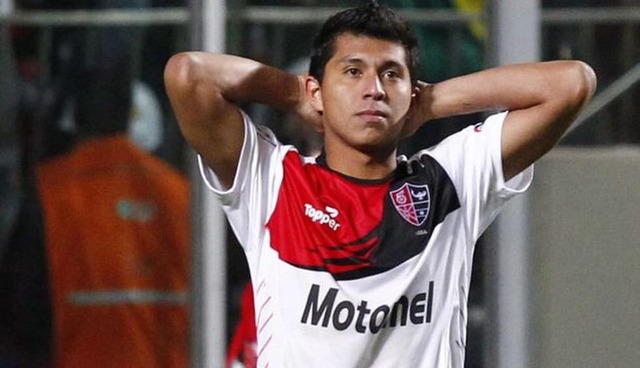 Rinaldo Cruzado jugó en Newell's Old Boys hasta la temporada 2013-14. (Foto: Agencias)