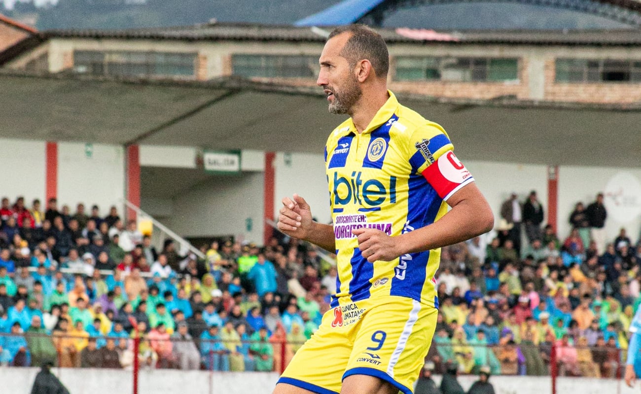 ¡Hat trick! Barcos logró anotar tres goles en el partido Melgar vs FC Cajamarca | Foto: Facebook FC Cajamarca