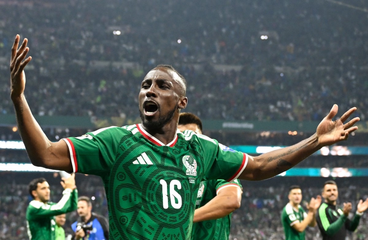 ¡Reaccionó el Tri! Gol de Julián Quiñones y le puso suspenso al México vs. Inglaterra por octavos de final del Mundial (Foto: AFP)