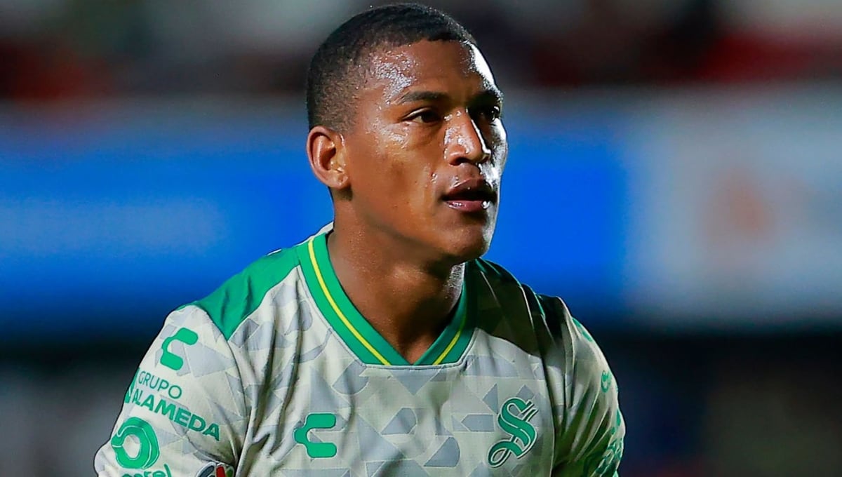 Carlos Gruezo llegó a un acuerdo con Universitario como agente libre tras rescindir con Santos Laguna. (Foto: Getty Images)
