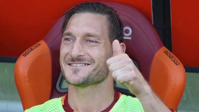 Francesco Totti negó retiro del fútbol y estas serían sus opciones para continuar