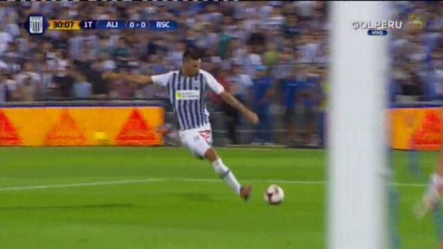 Mauricio Affonso casi marca un golazo tras genial pase de 'Cachito' Ramírez [VIDEO]