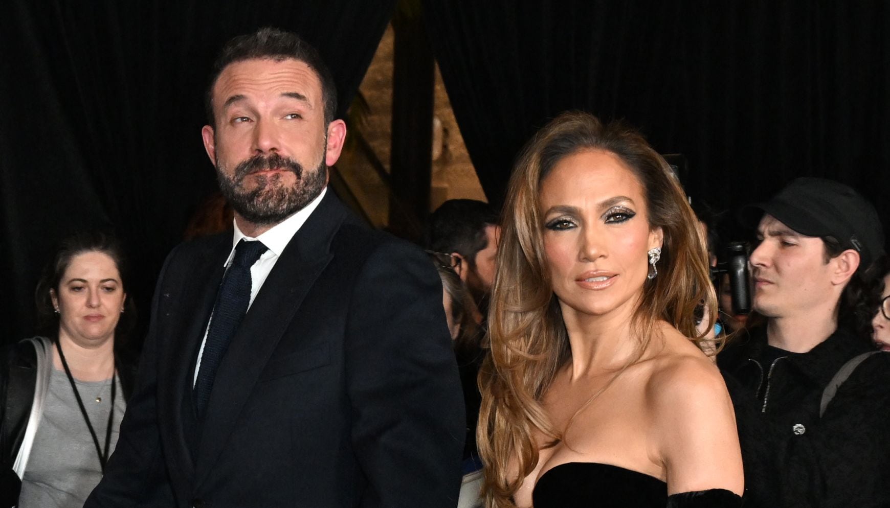Jennifer Lopez y Ben Affleck se casaron en 2022 y, dos años después, están afrontando el divorcio. (Foto: Robyn BECK / AFP)