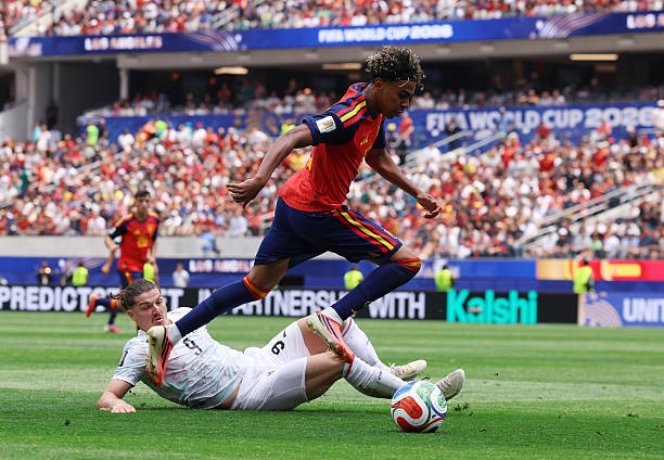 España vs. Austria se enfrentaron por los 16avos de final del Mundial 2026. (Foto: Getty Images)
