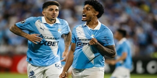 Los celestes intentarán darle un golpe al líder en el duelo Los Chankas vs Sporting Cristal (Crédito: Alamy Stock Photo).