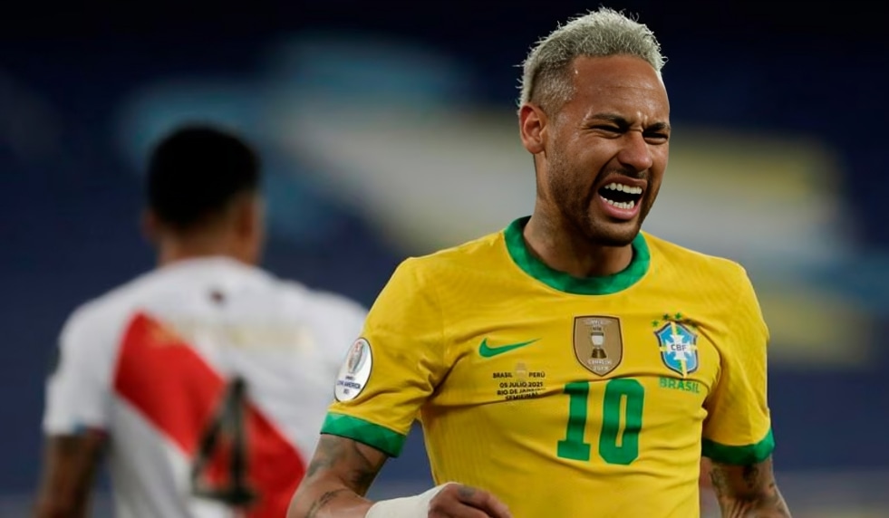Neymar, enojado por las ‘semis’ de surf en París 2024. (Foto: Agencias).