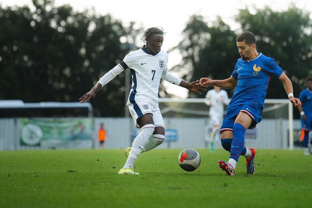 Mateus Mane decidió jugar, por ahora, en Inglaterra Sub 18. (Foto: Inglaterra)