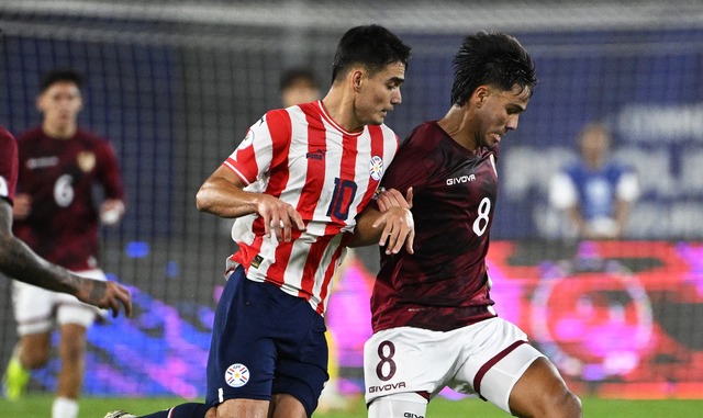 Wilder Viera - Cerro Porteño. (Foto: Federico Parra / AFP)