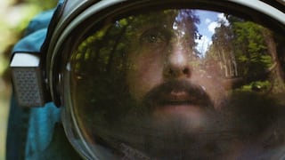 Cuáles son las diferencias entre el libro y la película “Spaceman” protagonizada por Adam Sandler
