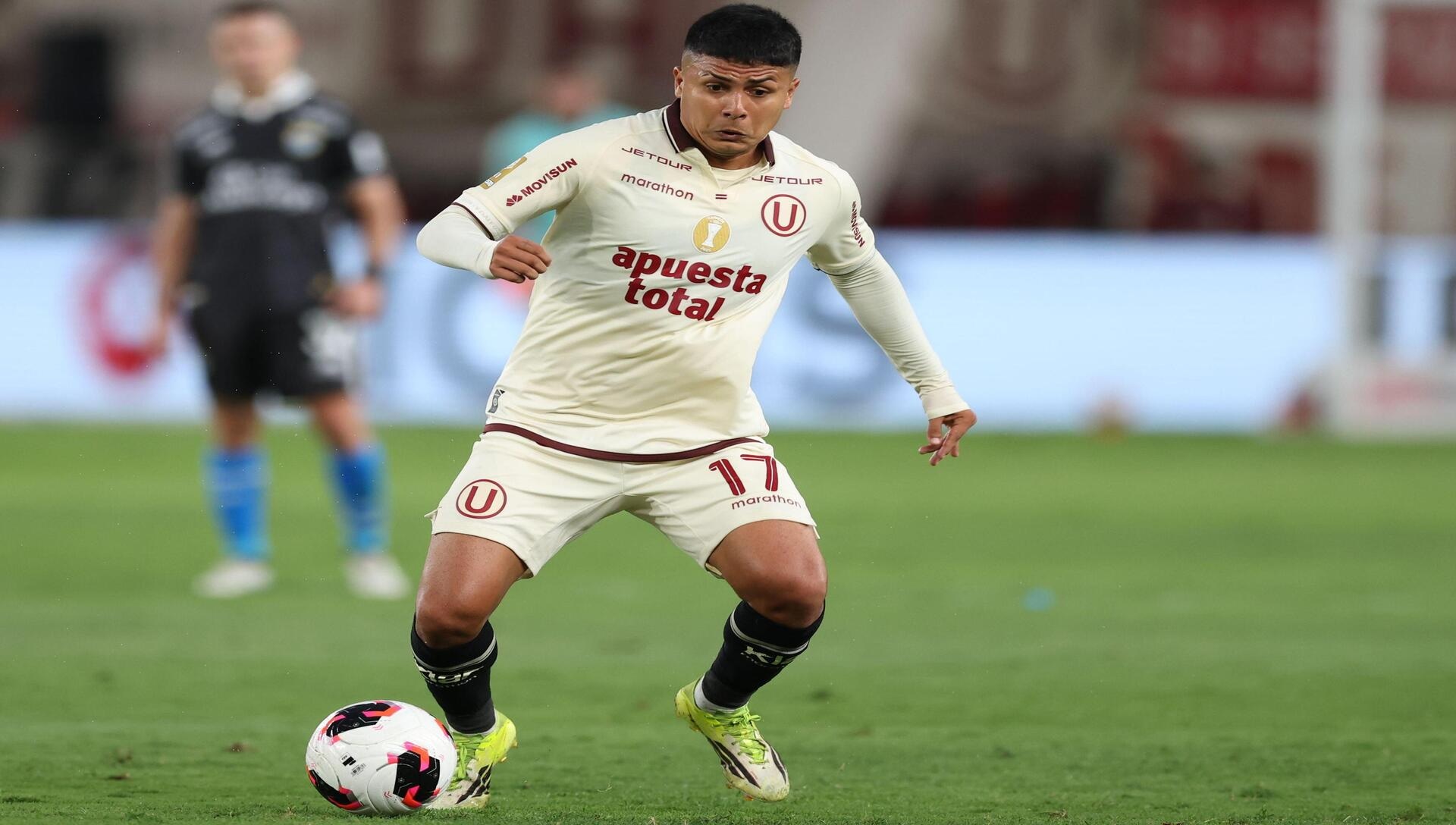Los cremas saldrán por su tercera victoria del Apertura en el partido Universitario vs FC Cajamarca (Crédito: Alamy Stock Photo).
