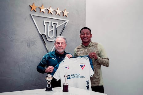 ¿Mintió al hincha crema? La verdad sobre la salida de José Carabalí de Universitario y su fichaje por LDU