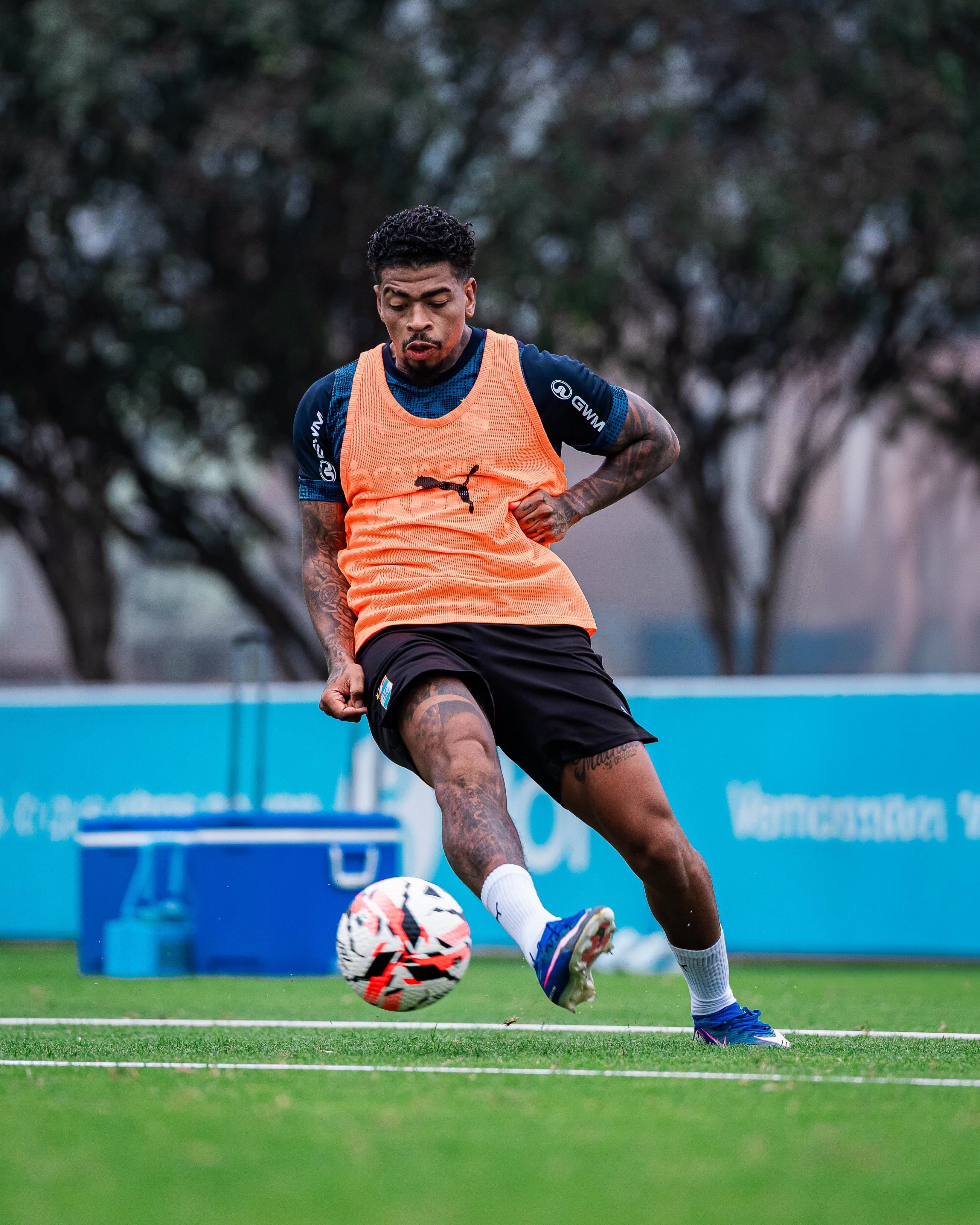 Antes de ser presentado, Cuesta tuvo su primer entrenamiento bajo las órdenes de Roberto Mosquera. (Foto: Sporting Cristal)