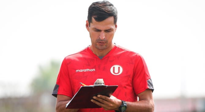 Jorge Araujo asumirá las riendas del plantel tras la salida de Javier Rabanal. (Foto: Universitario)